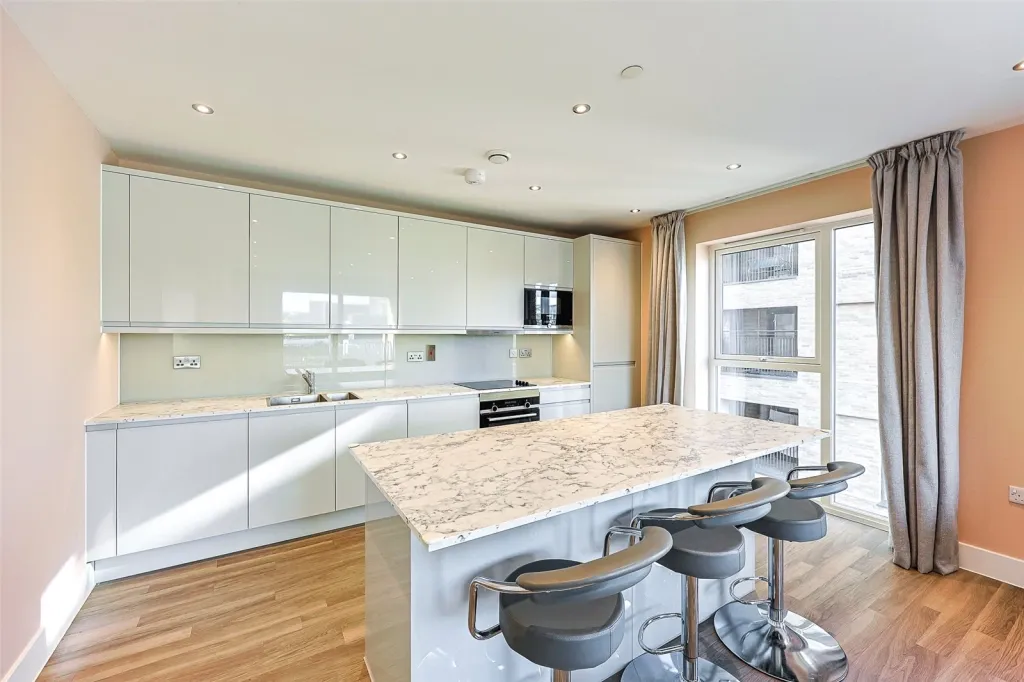 Lismore Boulevard, Colindale, NW9, photo 4