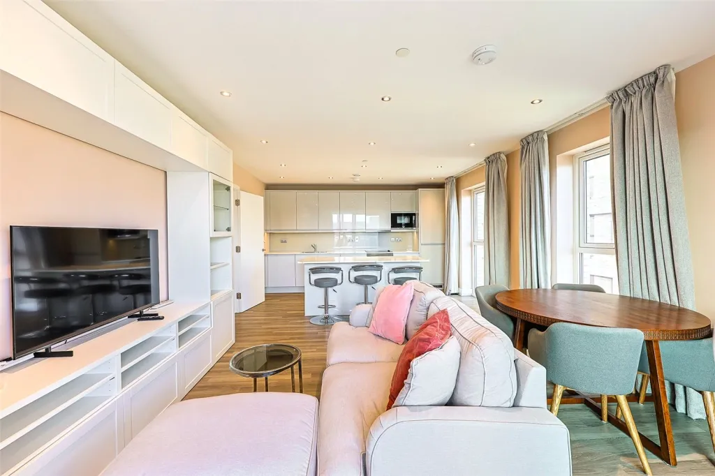 Lismore Boulevard, Colindale, NW9, photo 12