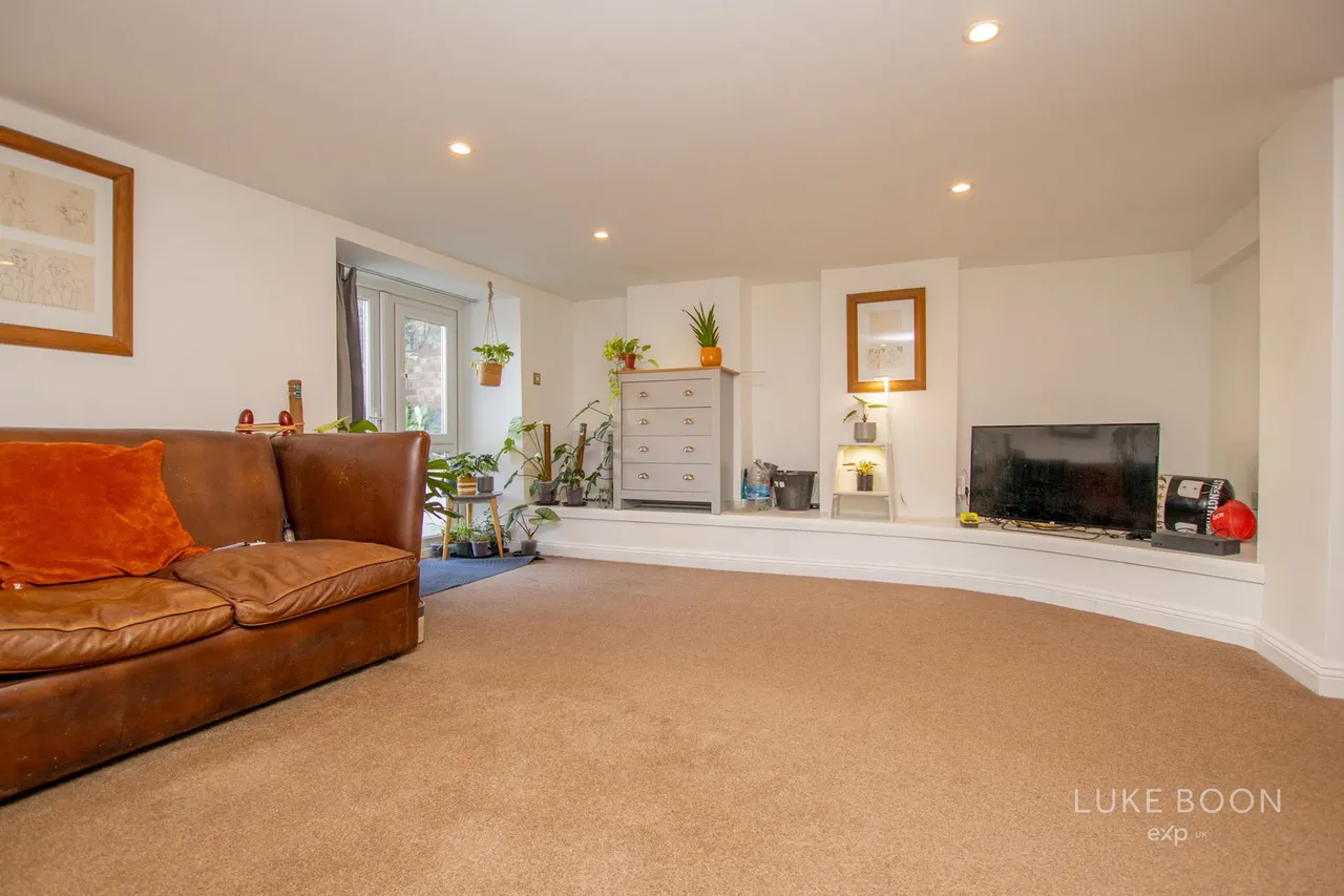 Broad Park Road, Peverell, PL3, photo 15