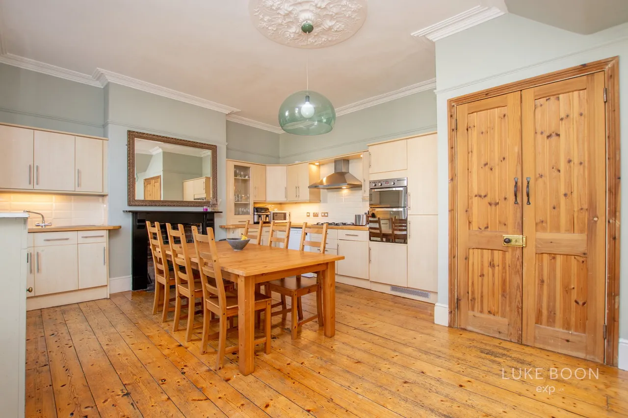 Broad Park Road, Peverell, PL3, photo 17