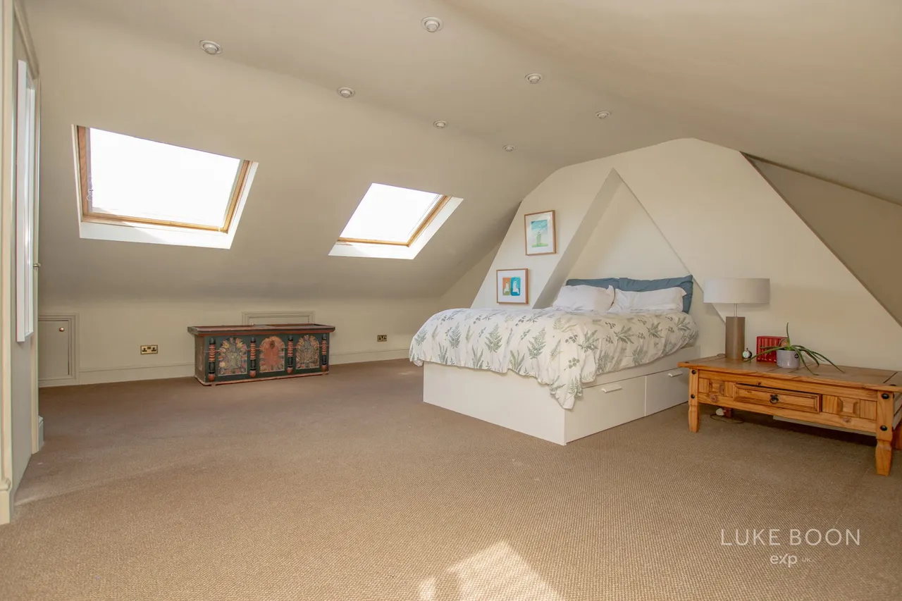 Broad Park Road, Peverell, PL3, photo 11