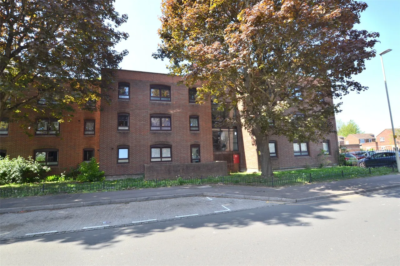 St. Nicholas Court, Gloucester, GL1 2QZ, photo 2