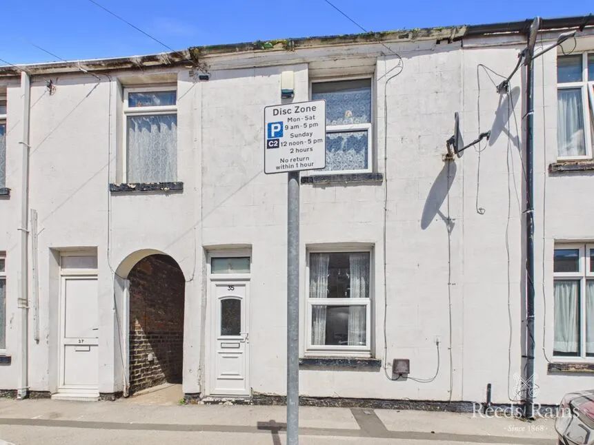 2 bed house for sale, Hoxton Road, Scarborough, YO12