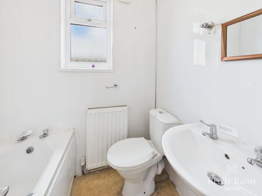 Hoxton Road, Scarborough, YO12, photo 13