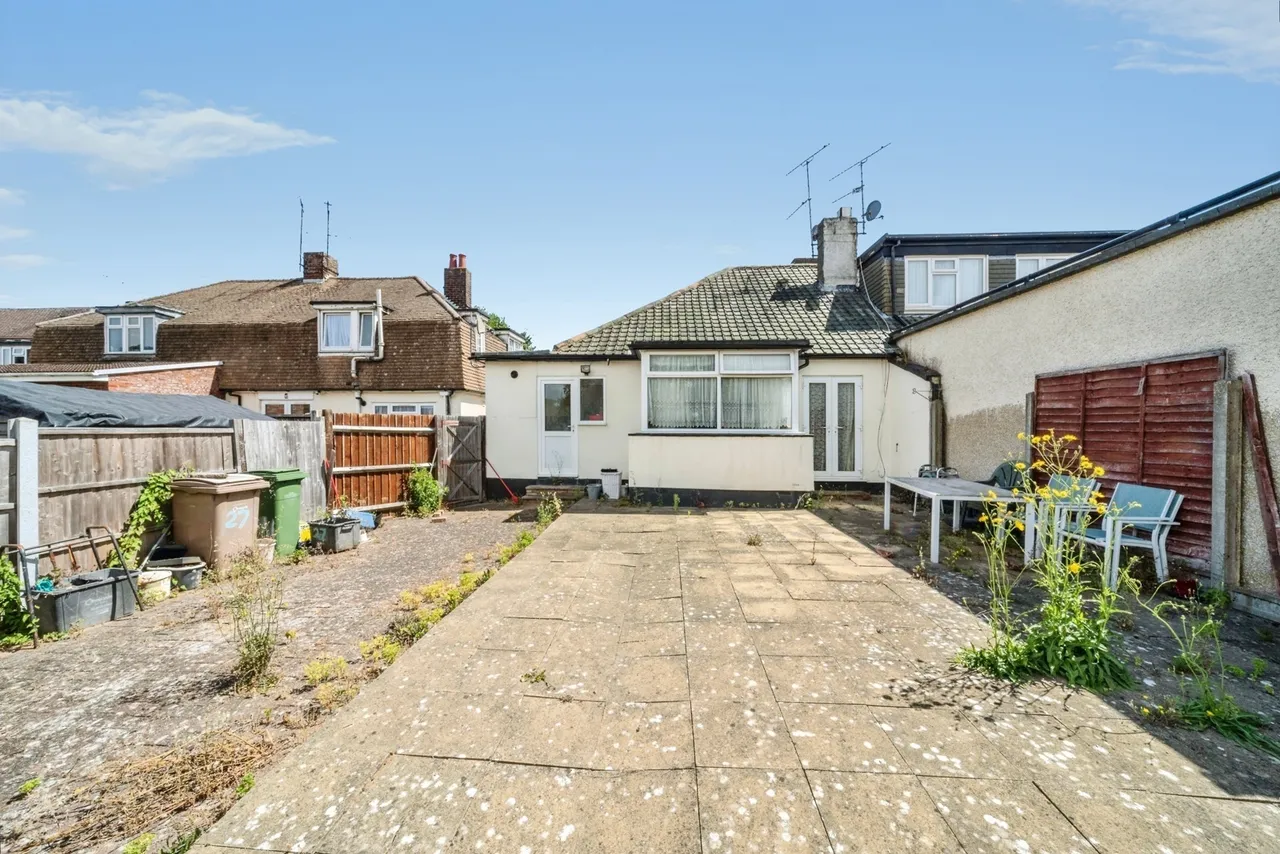 Mayne Avenue, Luton, Bedfordshire, LU4, photo 8
