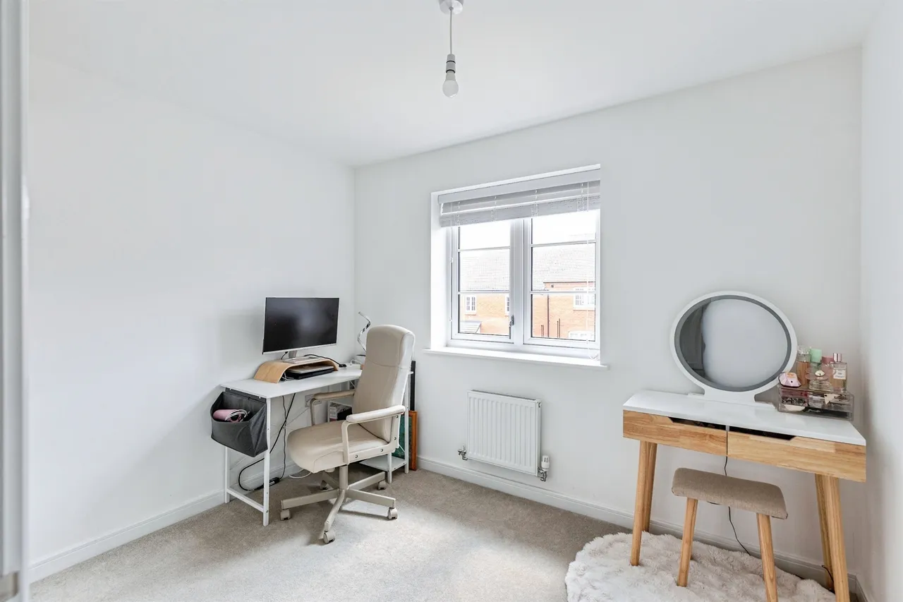 Jupiter Road, Barton Seagrave, NN15, photo 13