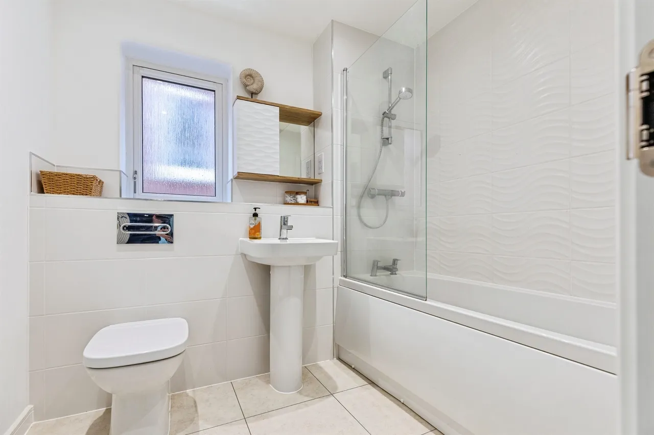 Jupiter Road, Barton Seagrave, NN15, photo 12
