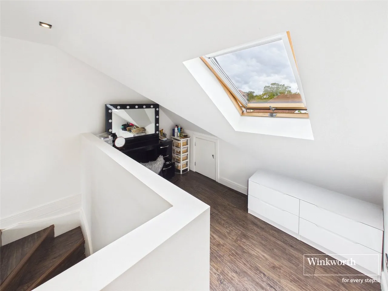 Newark Way, Hendon, NW4, photo 17
