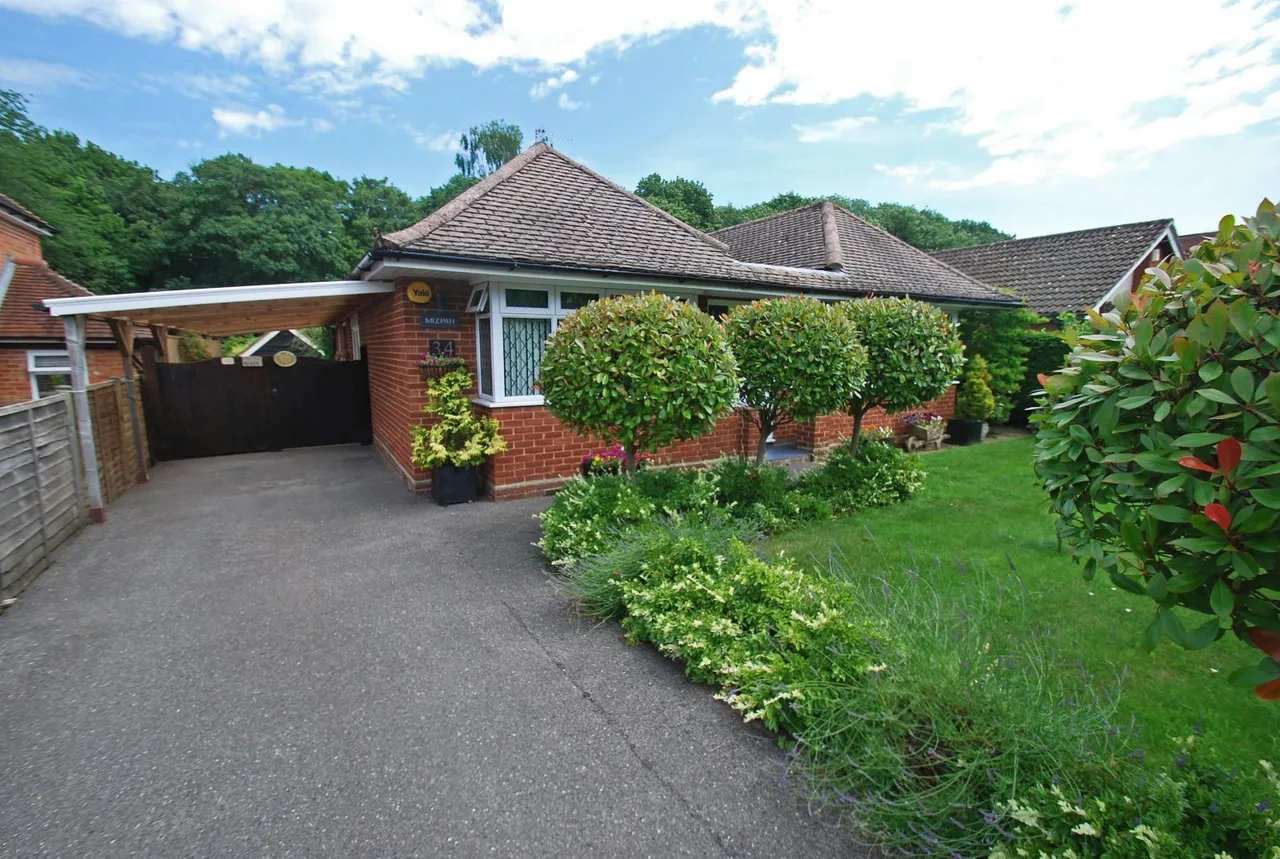 Hazlemere, Buckinghamshire, photo 15