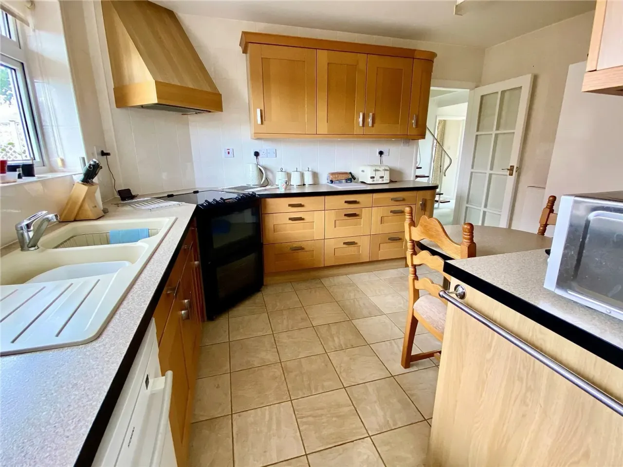 Summerfields Avenue, Hailsham, East Sussex, BN27, photo 8