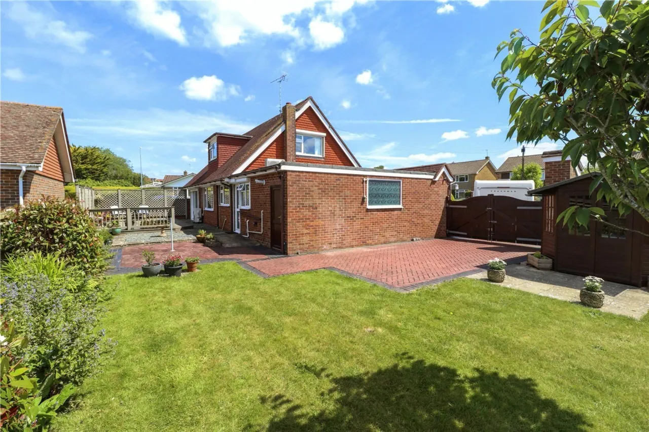 Summerfields Avenue, Hailsham, East Sussex, BN27, photo 3