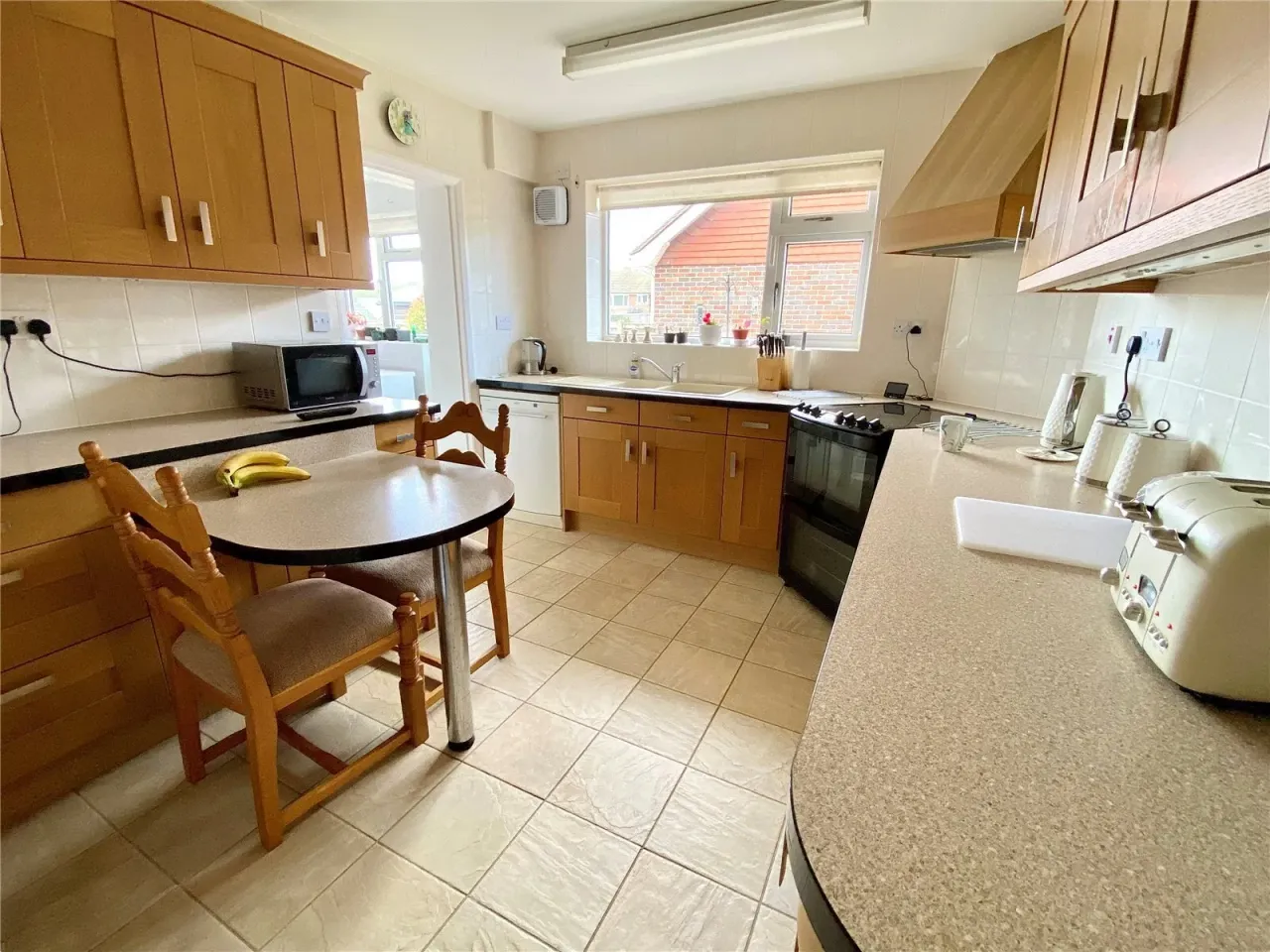 Summerfields Avenue, Hailsham, East Sussex, BN27, photo 7
