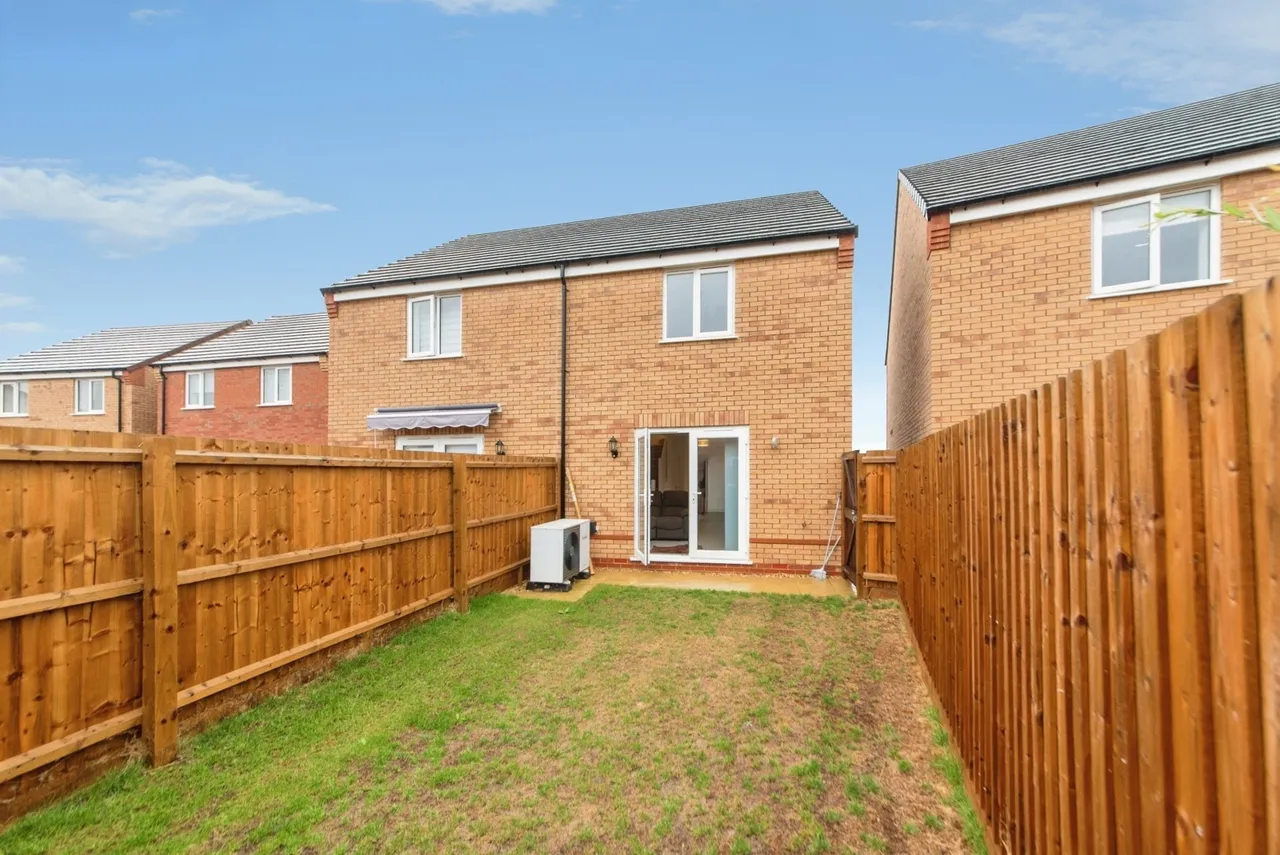 Walter Dring Way, SPALDING, Lincolnshire, PE12, photo 19