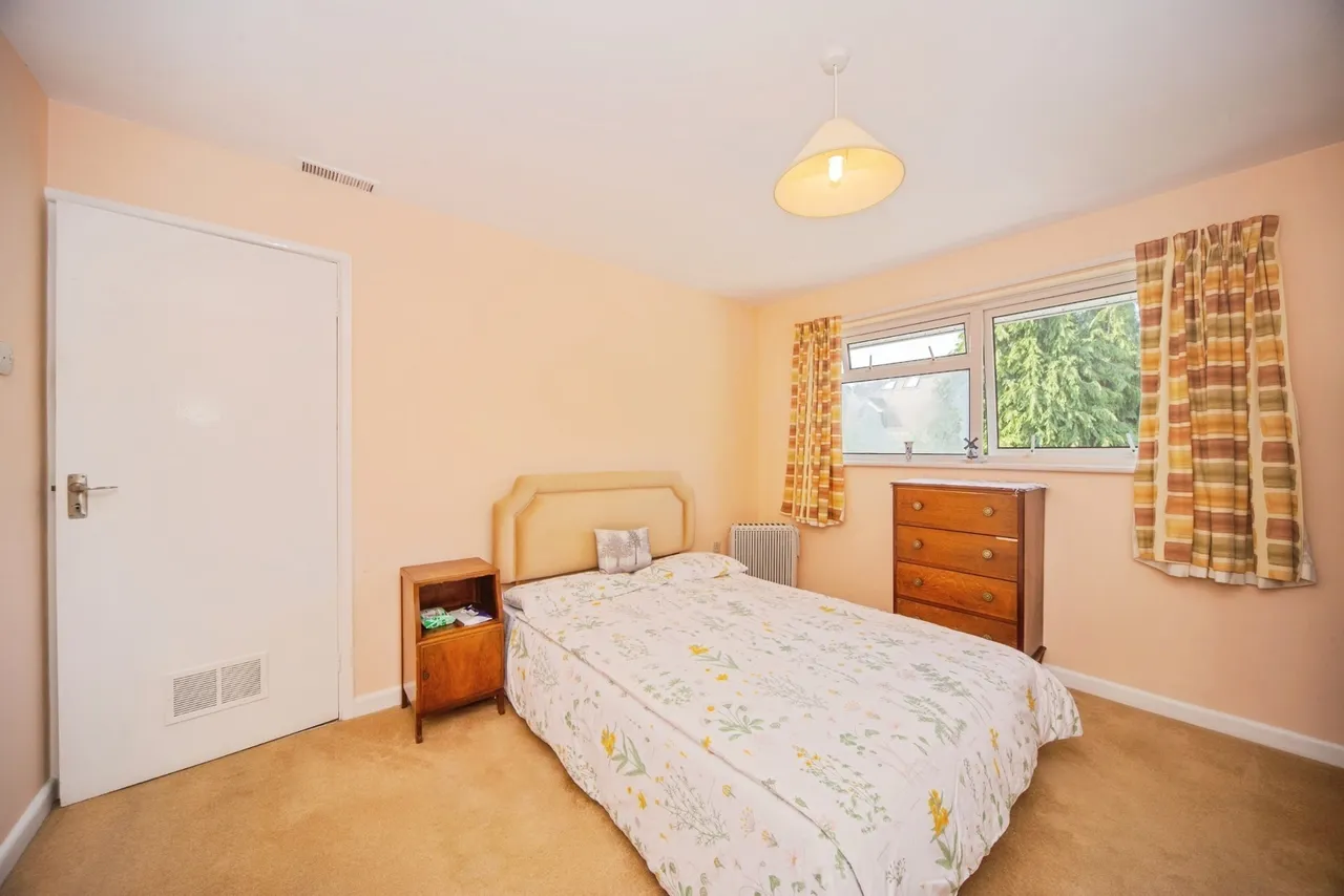 Lincoln Court, Upper Shirley, SO15, photo 9