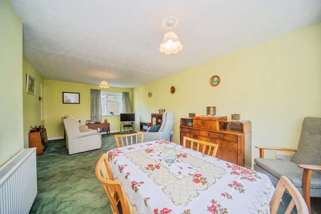 Lincoln Court, Upper Shirley, SO15, photo 6