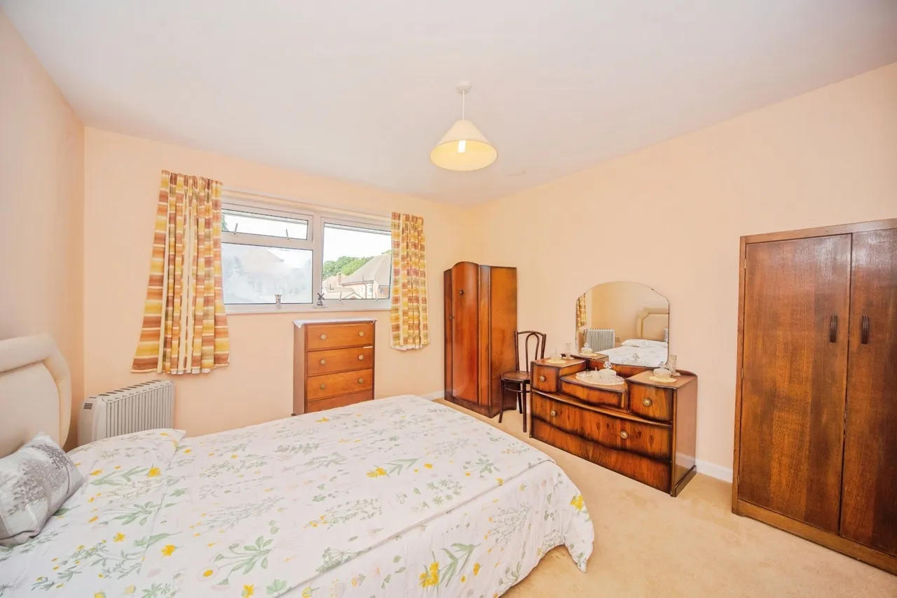 Lincoln Court, Upper Shirley, SO15, photo 8