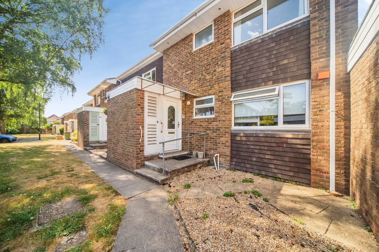 Lincoln Court, Upper Shirley, SO15, photo 12
