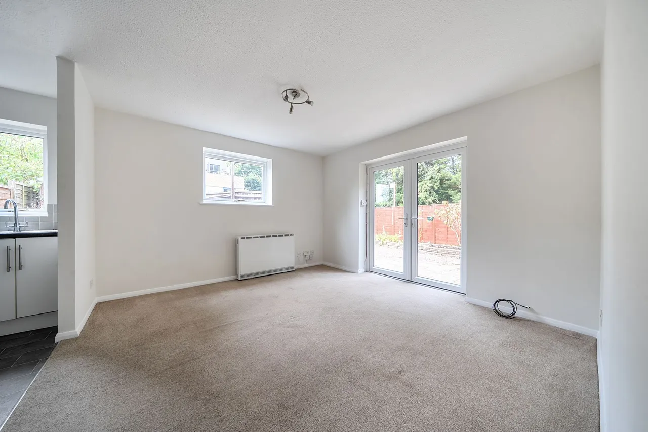 Timbermill Court, Haslemere, GU27, photo 6