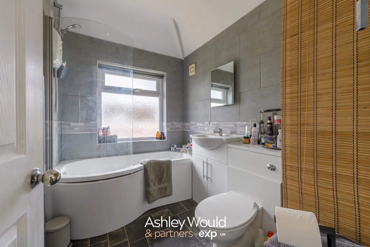 Perry Hill Road, Oldbury, B68, photo 10