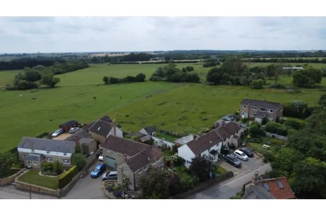 Slipton Lane, Slipton, NN14, photo 2