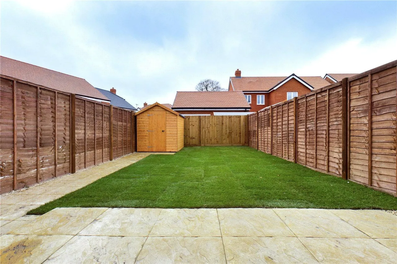 Newlands Close, Shinfield, RG2, photo 5