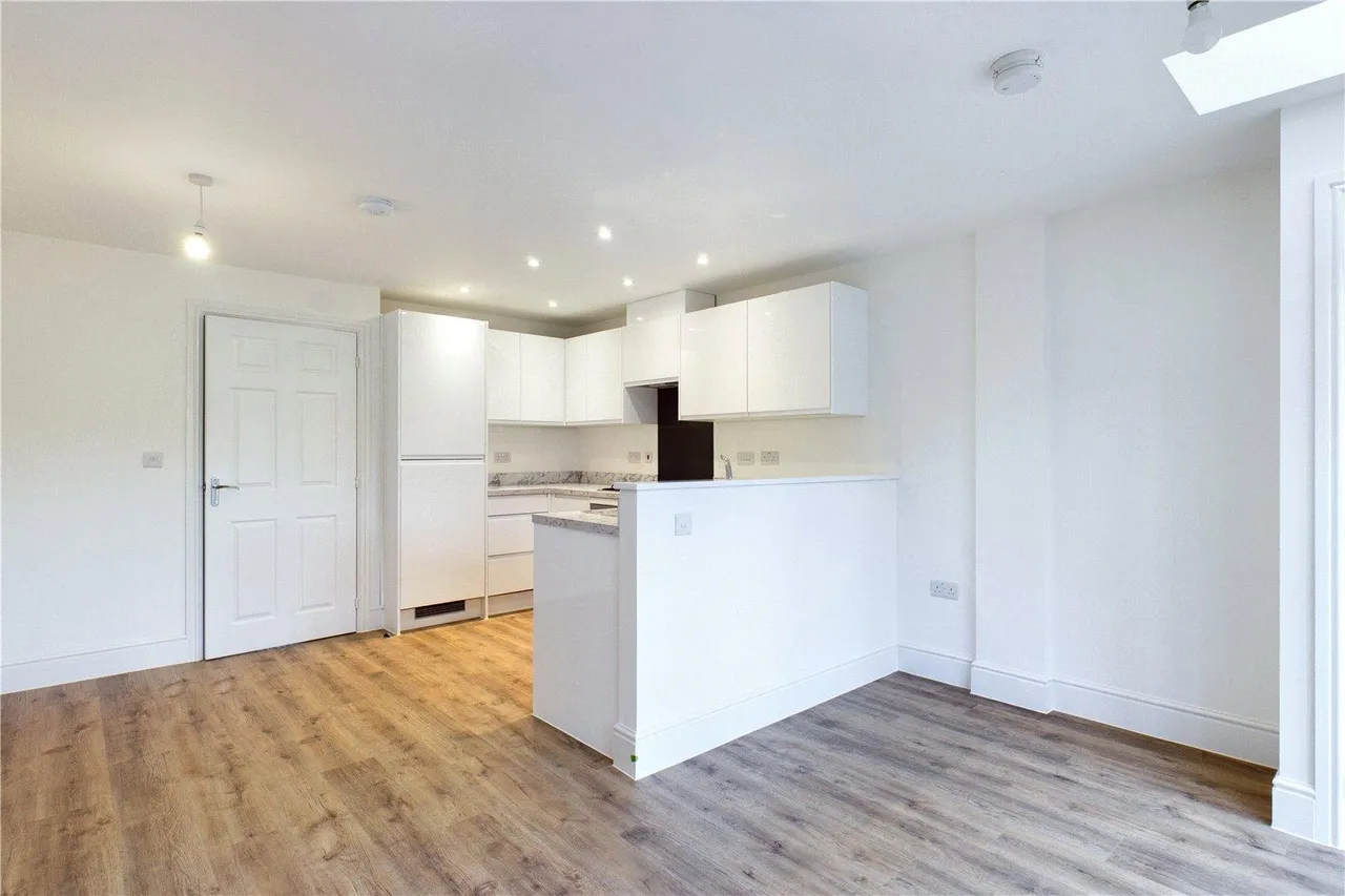 Newlands Close, Shinfield, RG2, photo 4