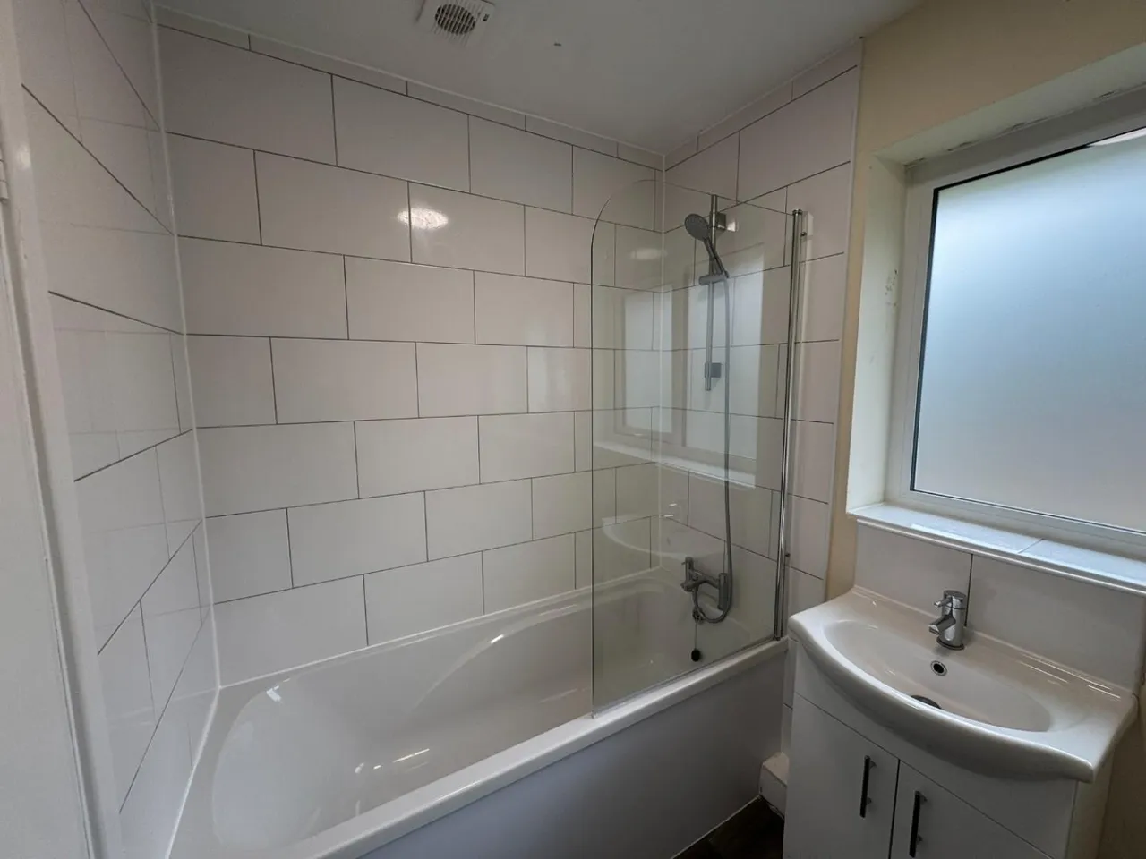 Chiltern Avenue, Castleford, WF10, photo 7