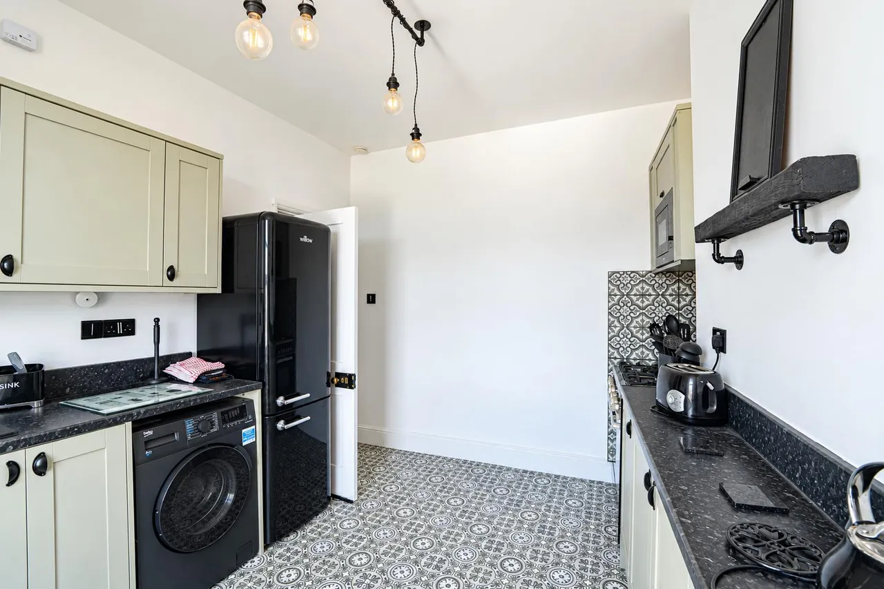 Hughenden Road, Hastings, photo 11
