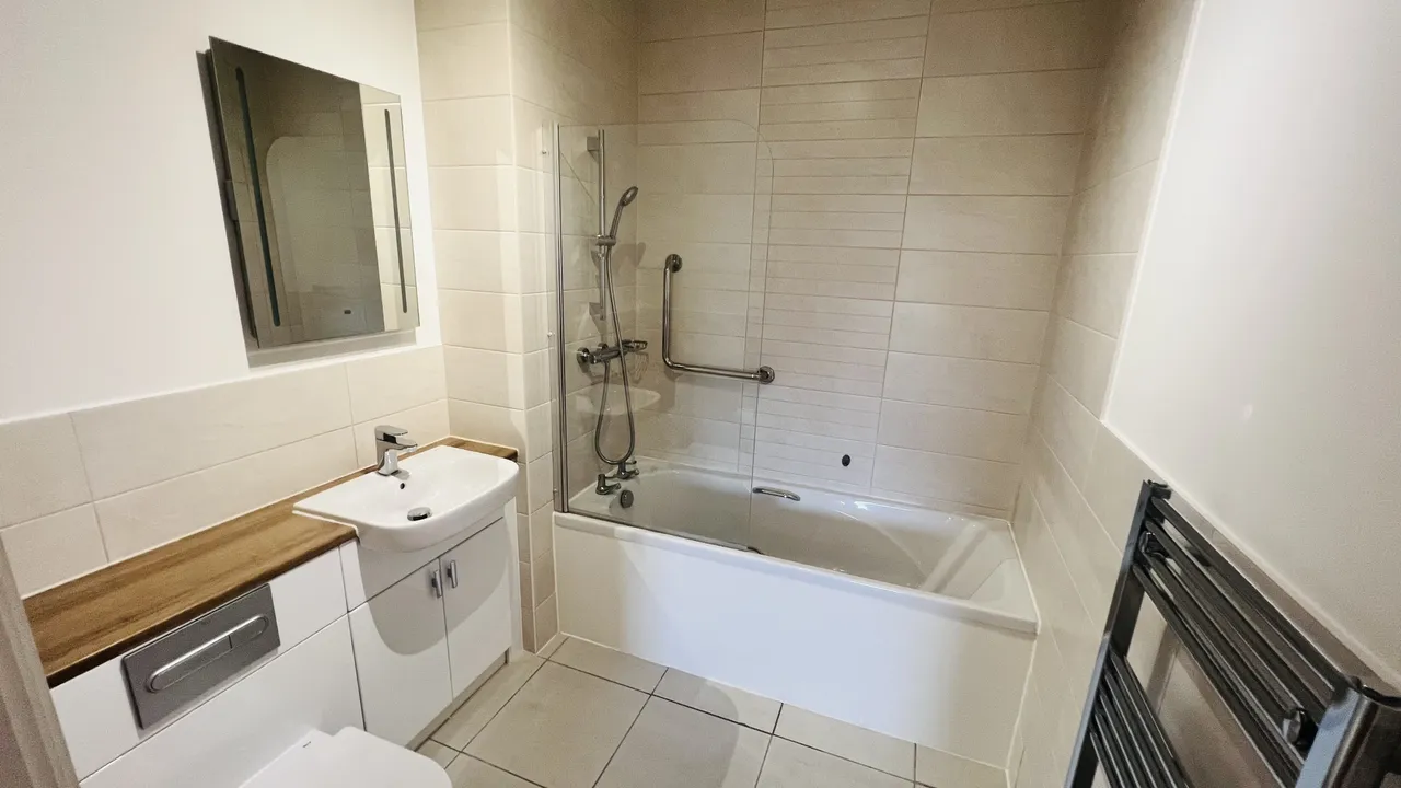 Bridge Avenue, Maidenhead, SL6, photo 15