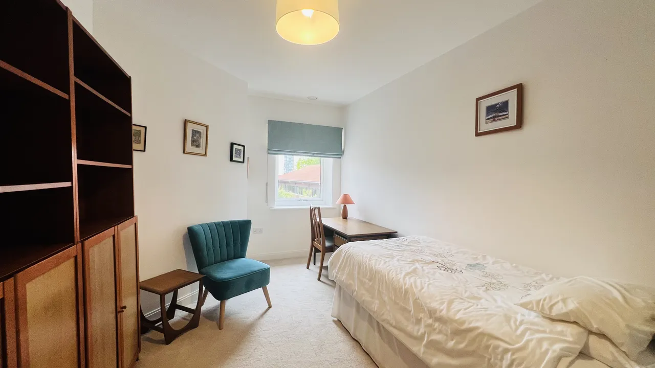 Bridge Avenue, Maidenhead, SL6, photo 11