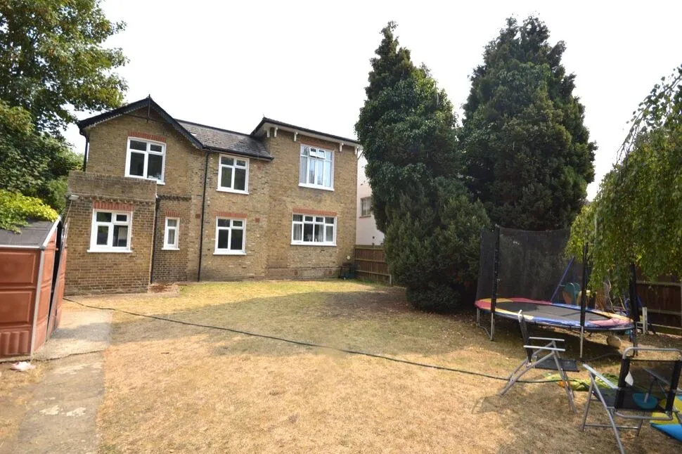 St. Stephens Road, Hounslow, TW3, photo 6