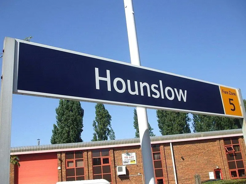 St. Stephens Road, Hounslow, TW3, photo 7