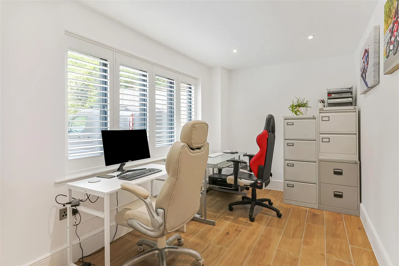 Rowlands Hill, Wimborne, BH21, photo 24