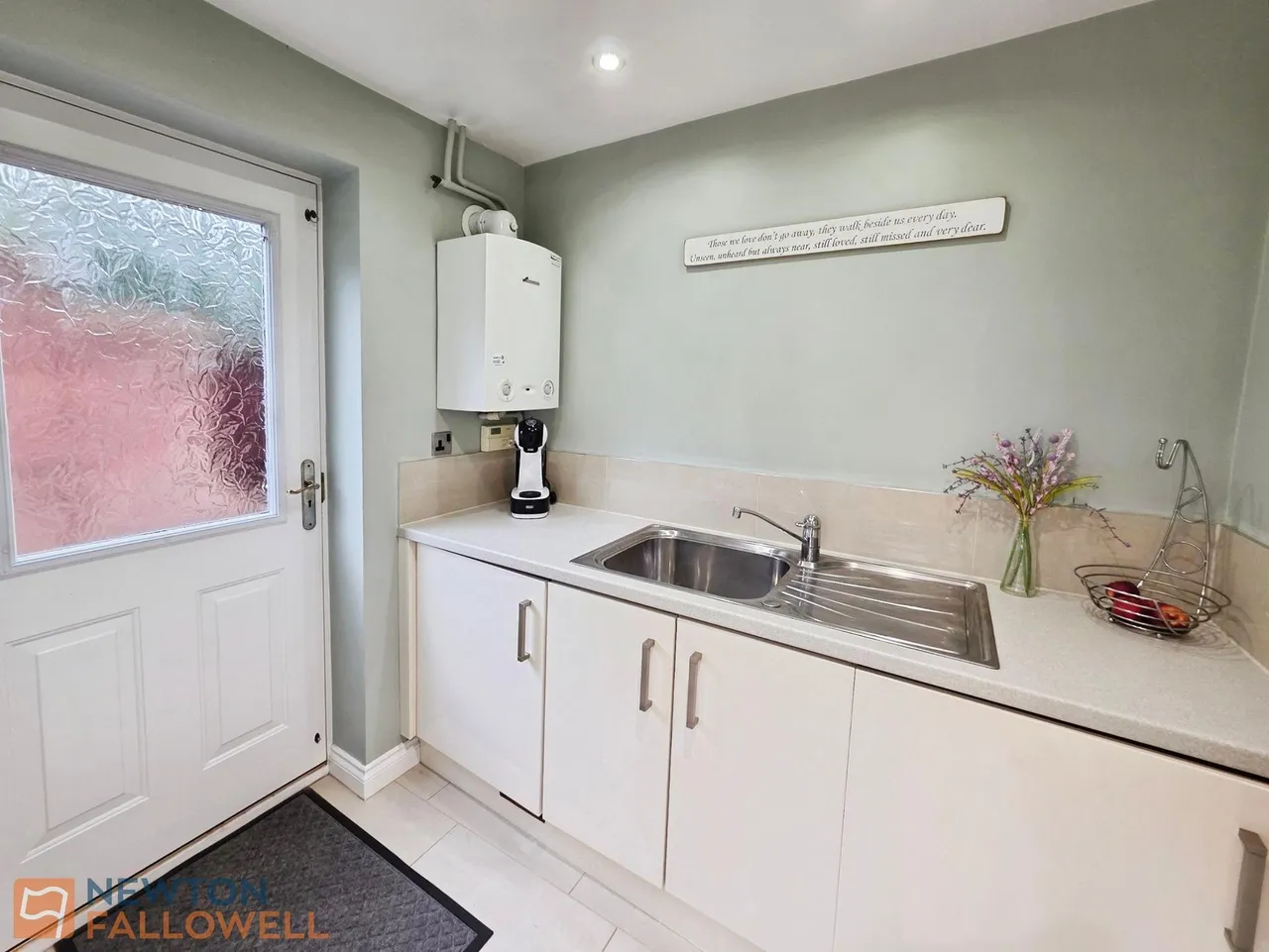 Broughton Close, Clipstone Village, NG21, photo 11