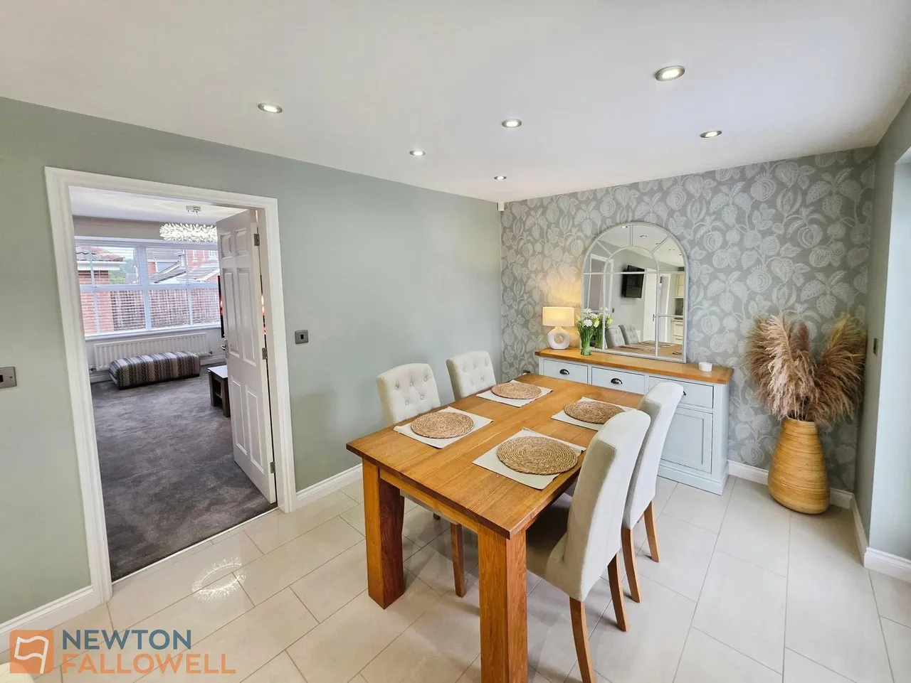 Broughton Close, Clipstone Village, NG21, photo 4