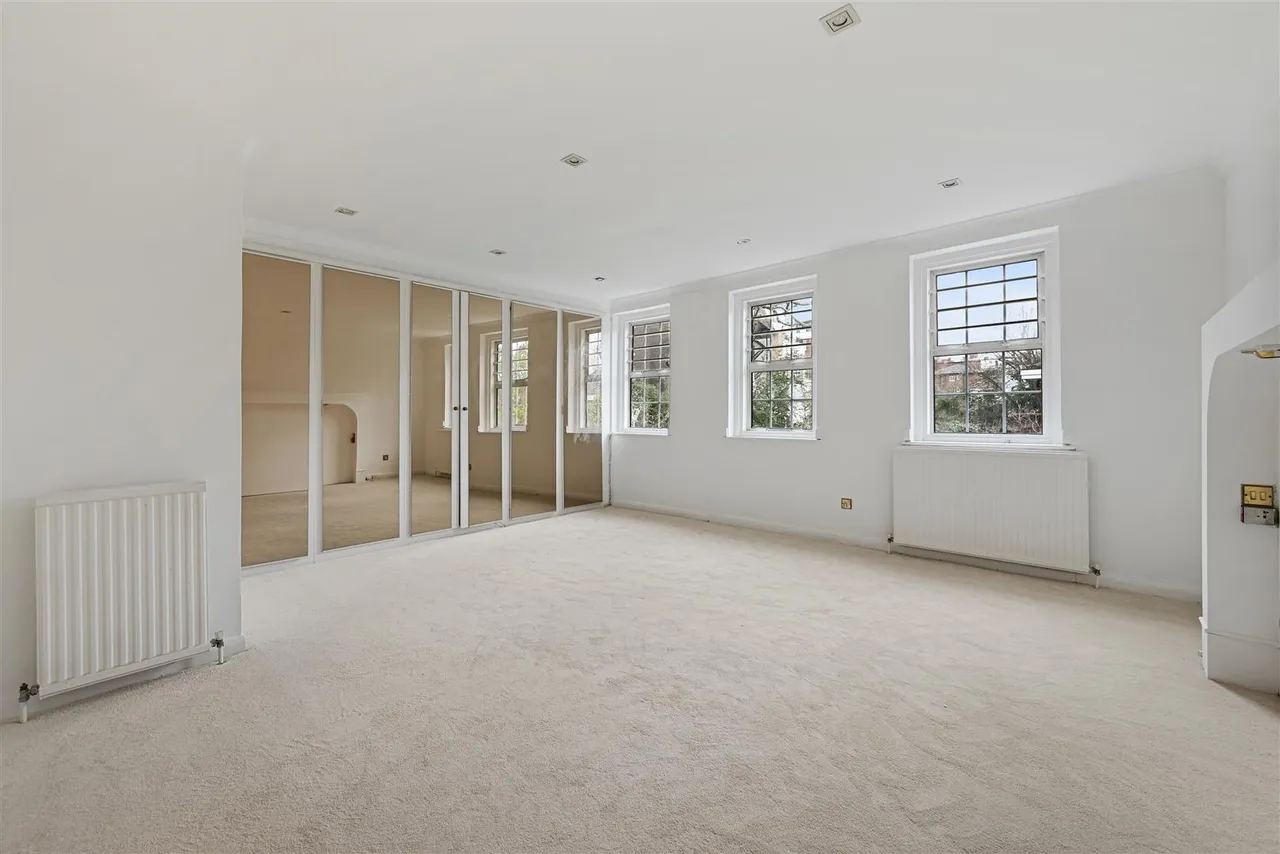 Hall Gate, St John's Wood, London, NW8 9PG, photo 7