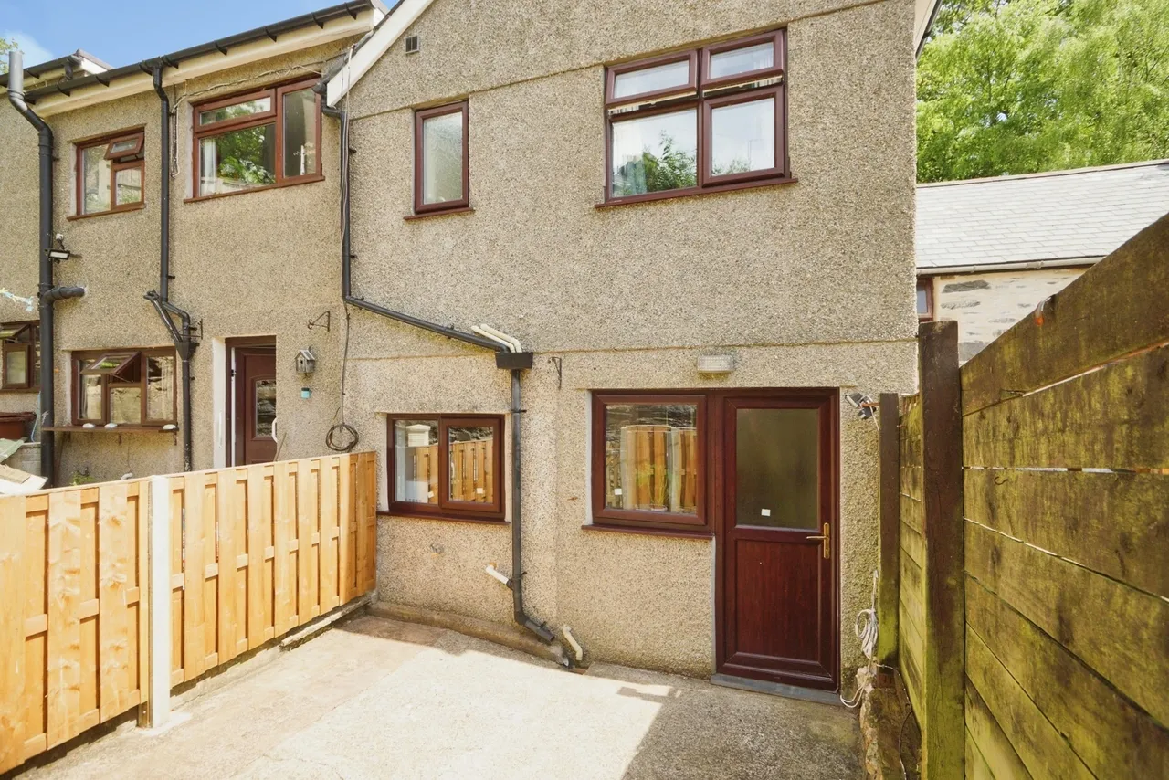 Penrhiw Terrace, Prenteg, LL49, photo 5