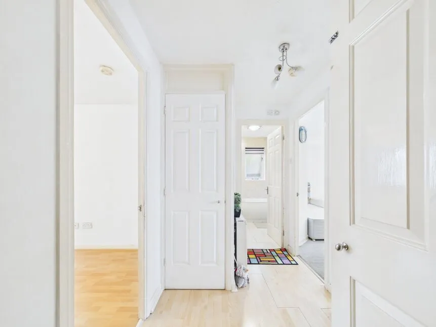 Sparks Close, Dagenham, RM8, photo 7
