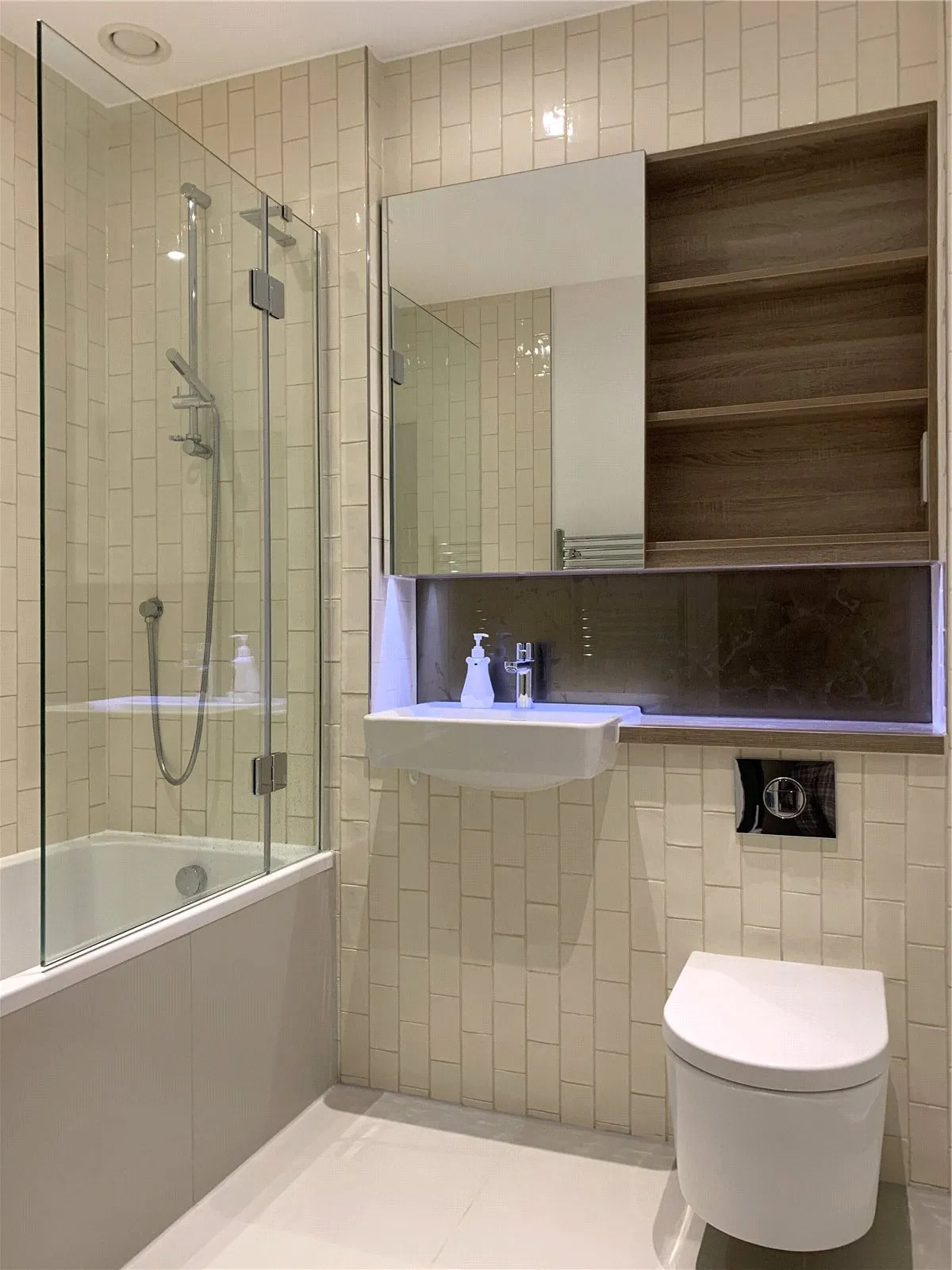 Astell Road, London, SE3 9FN, photo 6