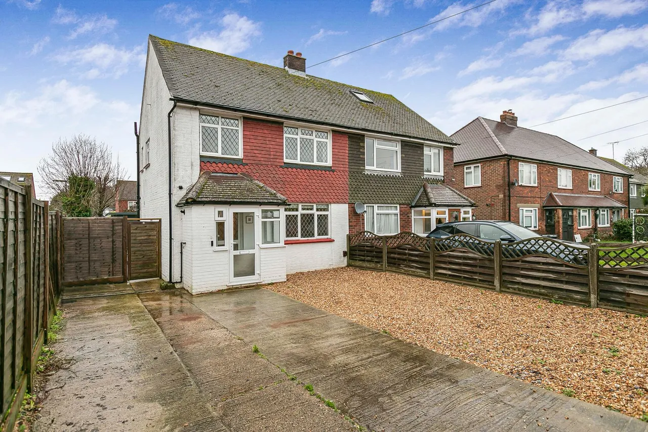 3 bed house for sale, Crewes Lane, Warlingham, CR6