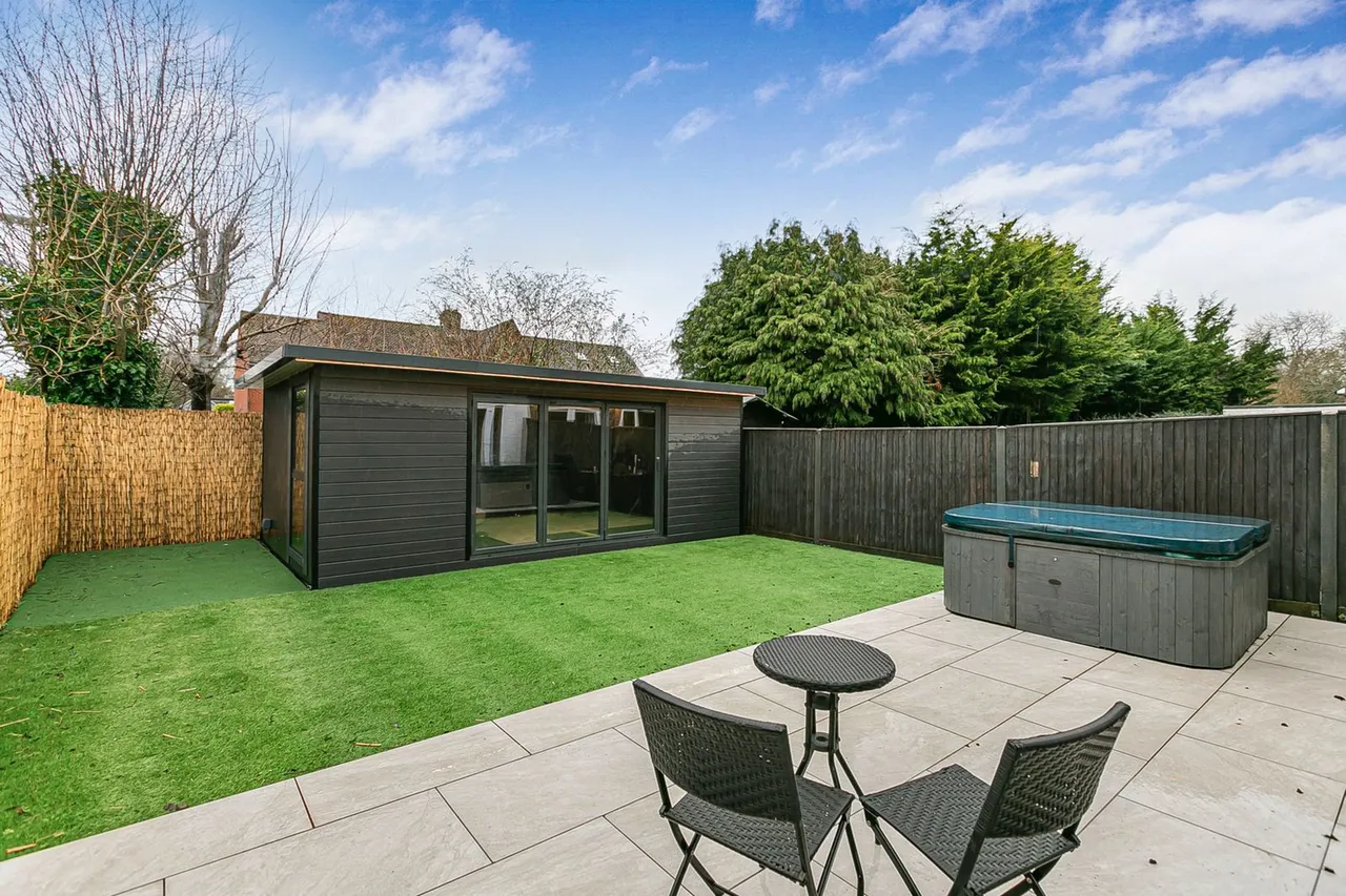 Crewes Lane, Warlingham, CR6, photo 9