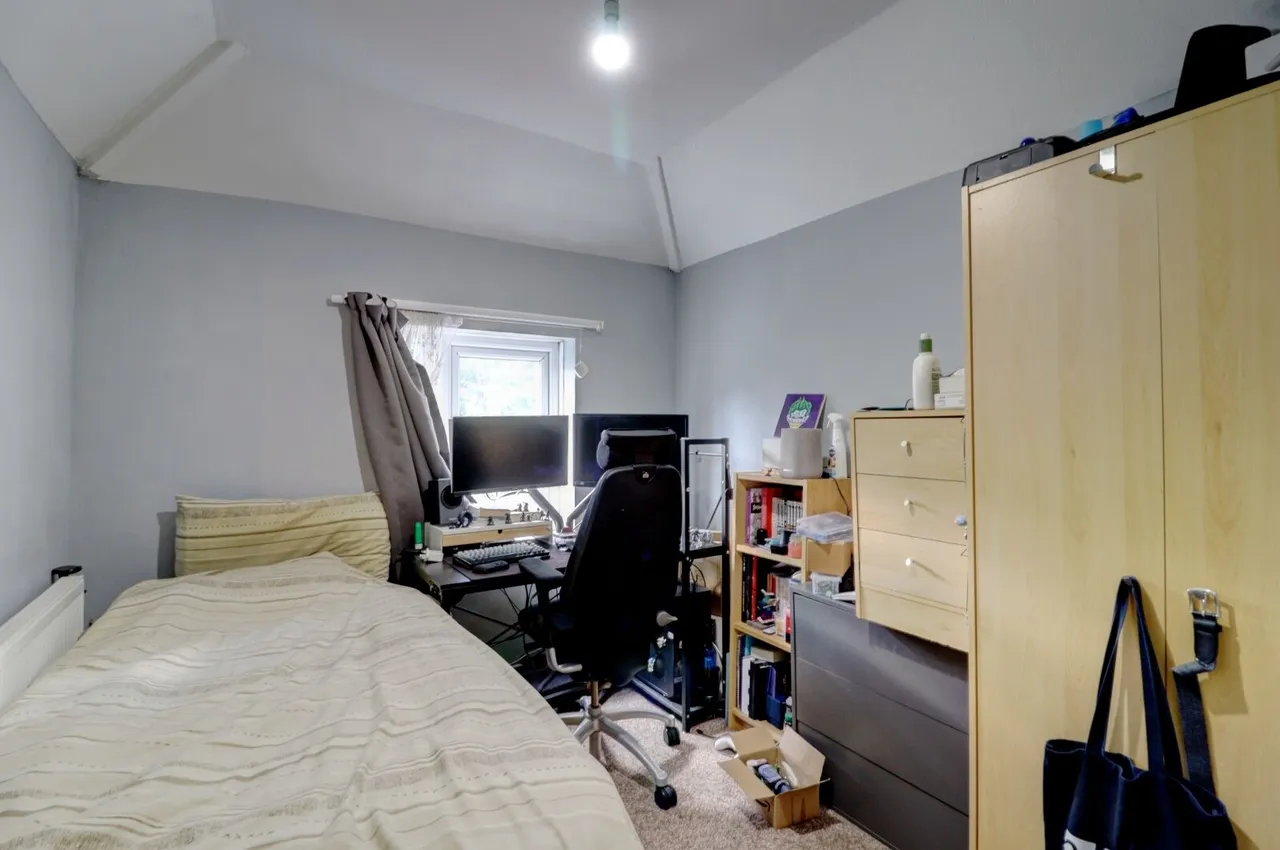 Wendover Street, High Wycombe, HP11, photo 13
