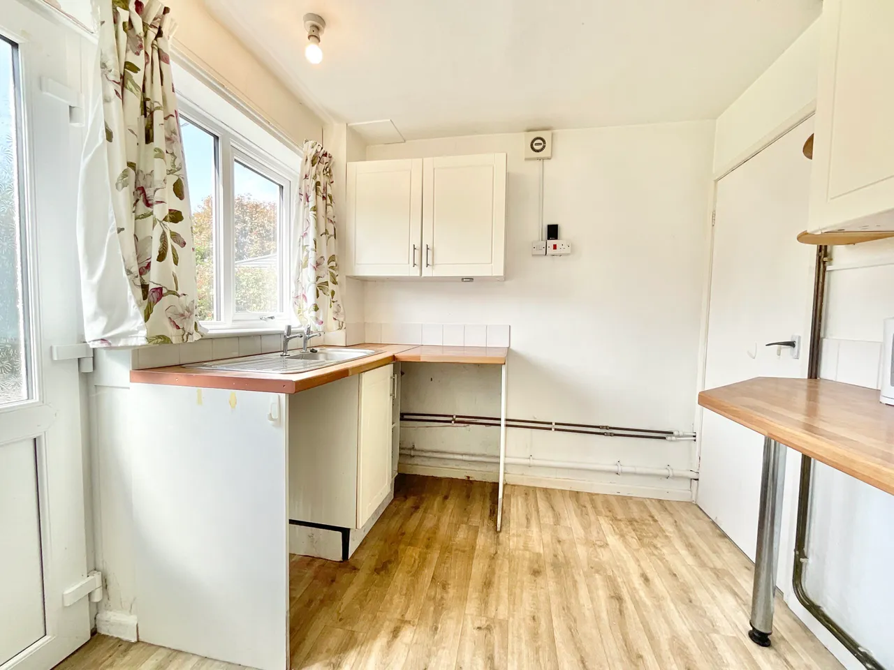 Derwent Drive, Cheadle, ST10, photo 7