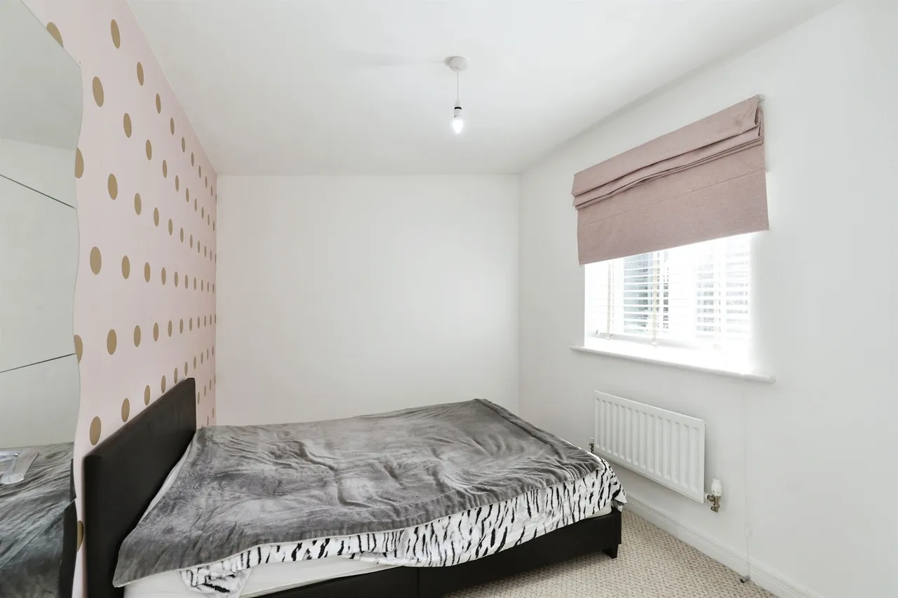 St. Marys Lane, Peterborough, PE8, photo 6