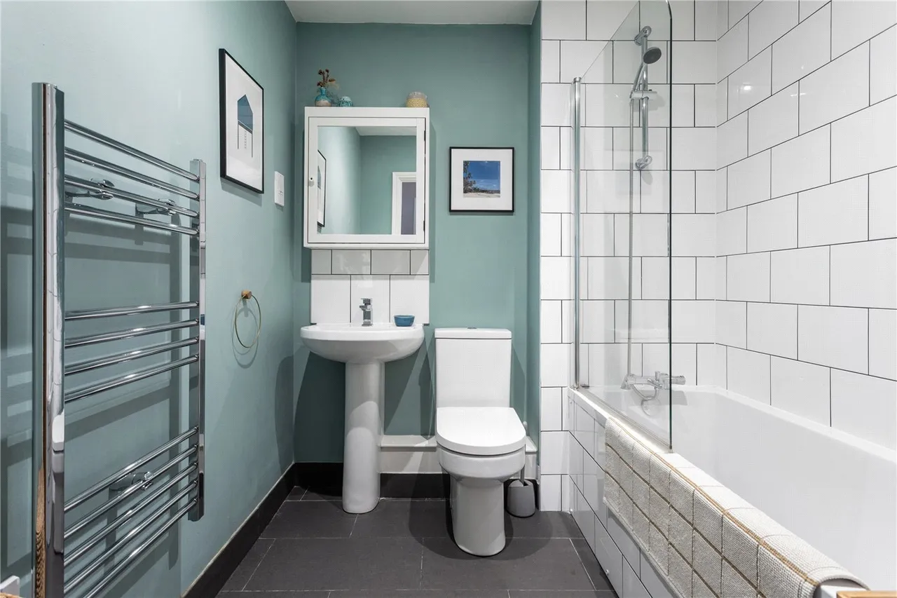 Martello Street, London, E8, photo 8