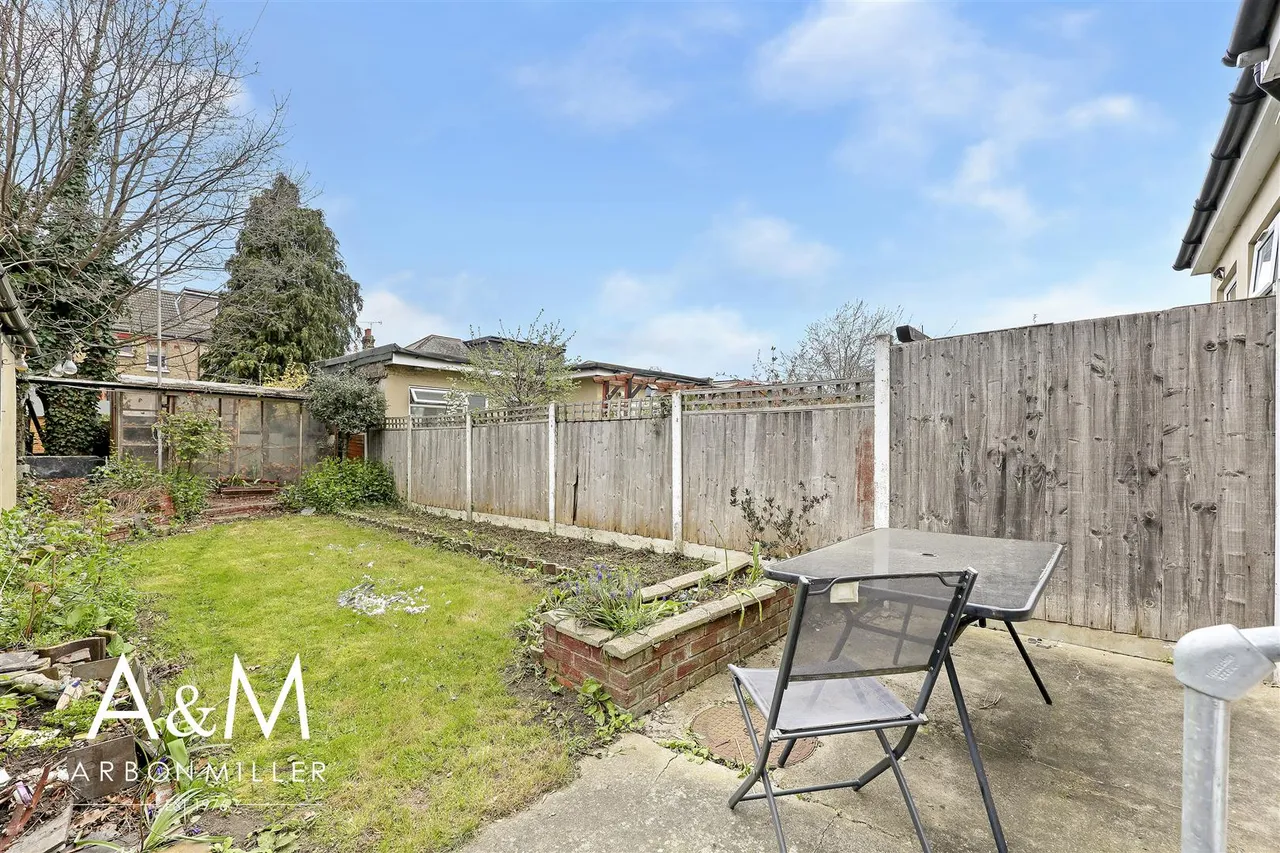 Beddington Road, Goodmayes, Essex, Ilford, IG38PD, photo 18