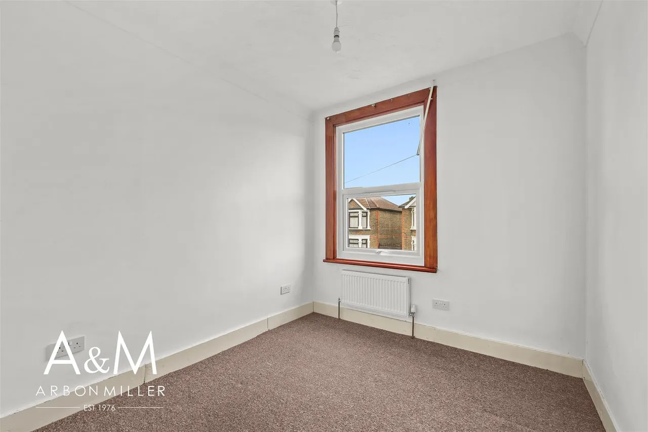 Beddington Road, Goodmayes, Essex, Ilford, IG38PD, photo 16