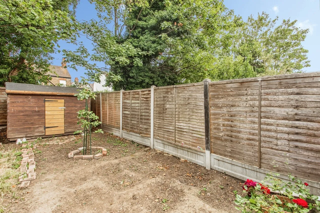 Brightwell Avenue, Westcliff-on-Sea, Essex, SS0, photo 6
