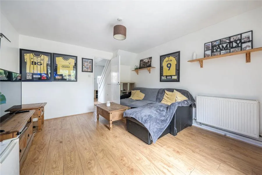 Heather Close, Carterton, OX18, photo 6