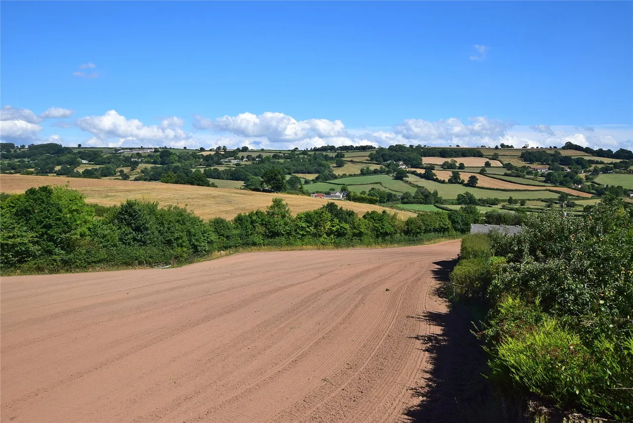 Trimshayes Barn, Stockland, Honiton, Devon, EX14 9LL, photo 10